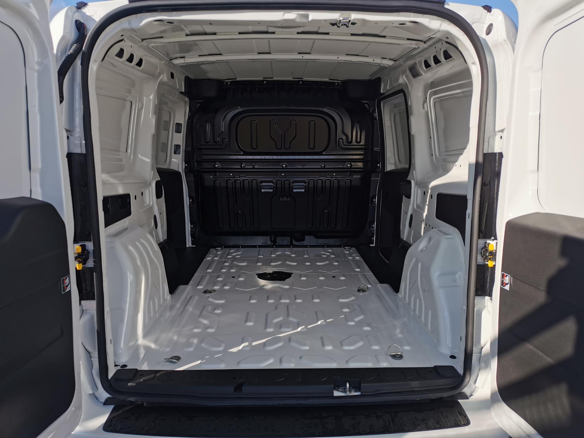 (neuf) fiat doblo cargo maxi 1.6 multijet 120ch s&s finition pro lounge ...